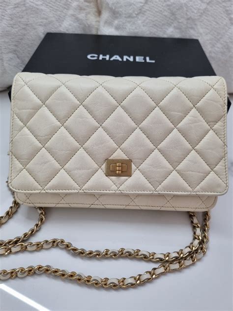 chanel woc 2.55